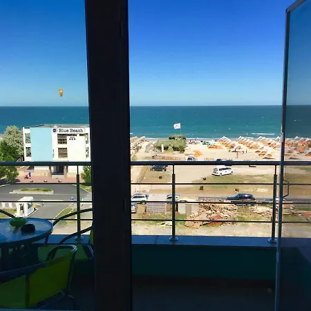 Apartment Beach Vista Summerland